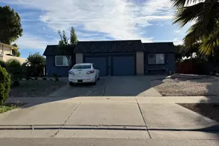 4395 4397 Wessex Dr, San Jose, CA 95136 - Photo 2