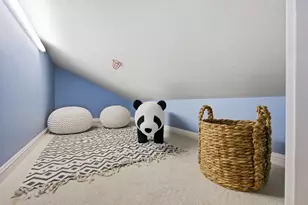 207 Edgehill Dr, San Carlos, CA 94070 - Photo 56