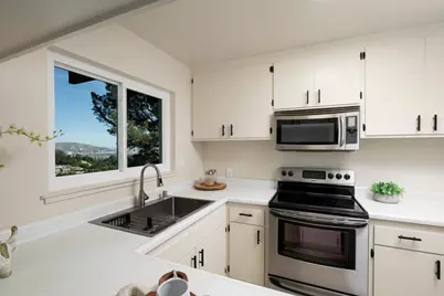 1255 Tuolumne Rd, Millbrae, CA 94030 - Photo 14