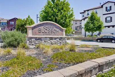 2104 Vincenzo Wkwy, San Jose, CA 95133 - Photo 36
