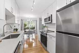 255 S Rengstorff Ave 7, Mountain View, CA 94040 - Photo 16
