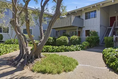 255 S Rengstorff Ave 7, Mountain View, CA 94040 - Photo 1