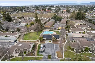 1271 Crescent Ter, Sunnyvale, CA 94087 - Photo 44