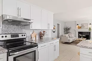 8929 Red Leaf Way, Sacramento, CA 95826 - Photo 16