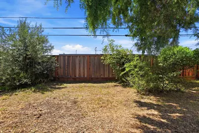 1648 Wolfe Dr, San Mateo, CA 94402 - Photo 16