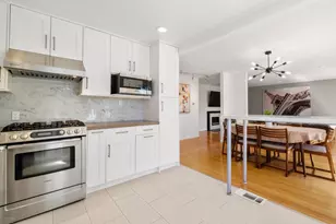 54 Sunview Dr, San Francisco, CA 94131 - Photo 8