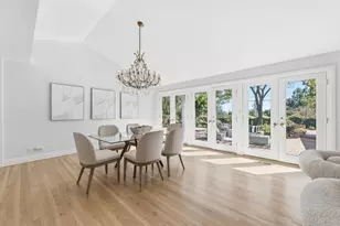 873 Lockhaven Dr, Los Altos, CA 94024 - Photo 16