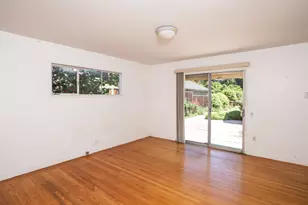 800 Loyola Dr, Los Altos, CA 94024 - Photo 16