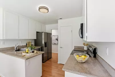 2567 Easton Ln 27, San Jose, CA 95133 - Photo 10