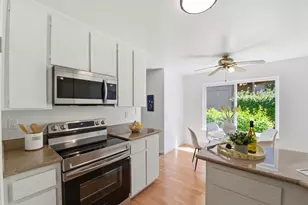 2567 Easton Ln 27, San Jose, CA 95133 - Photo 8