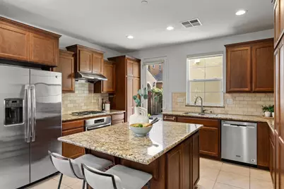 38881 Photinia Pl, Newark, CA 94560 - Photo 6