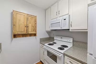 1090 Main St 201, Redwood City, CA 94063 - Photo 10