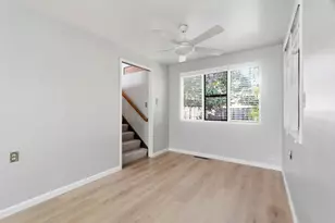 725 Santa Rita St, Sunnyvale, CA 94085 - Photo 12