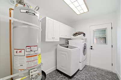 1567 Glencrest Dr, San Jose, CA 95118 - Photo 28