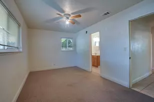127 W Loretta Ave, Stockton, CA 95207 - Photo 22