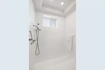 600 Comet Dr, Foster City, CA 94404 - Photo 34