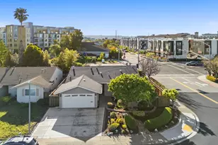 600 Comet Dr, Foster City, CA 94404 - Photo 56