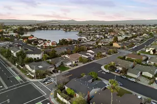 600 Comet Dr, Foster City, CA 94404 - Photo 68