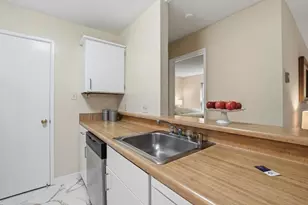 143 Piccadilly Pl F, San Bruno, CA 94066 - Photo 8