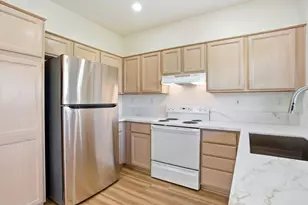 4064 Rose Creek, Roseville, CA 95747 - Photo 10