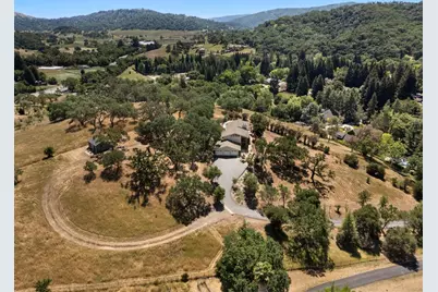 15208 Sycamore Dr, Morgan Hill, CA 95037 - Photo 100