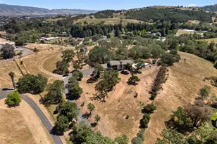 15208 Sycamore Dr, Morgan Hill, CA 95037 - Photo 98