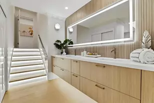 1350 Trinity Dr, Menlo Park, CA 94025 - Photo 26