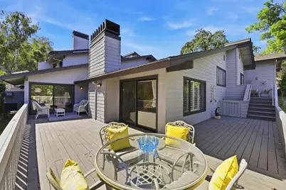 1350 Trinity Dr, Menlo Park, CA 94025 - Photo 32