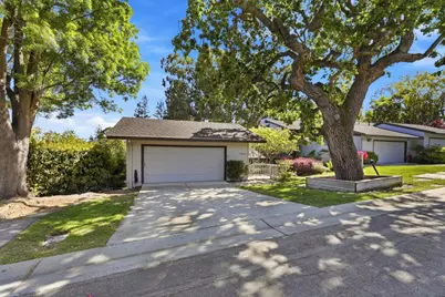 1350 Trinity Dr, Menlo Park, CA 94025 - Photo 2