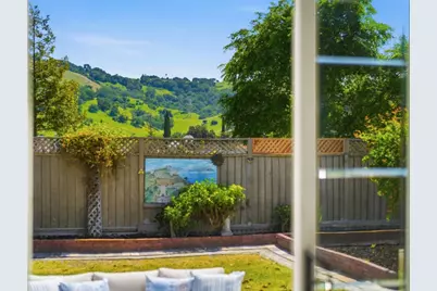 490 Suisse Dr, San Jose, CA 95123 - Photo 26