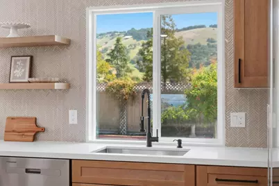 490 Suisse Dr, San Jose, CA 95123 - Photo 16