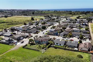 1017 Golden Gate Ave, Half Moon Bay, CA 94019 - Photo 36