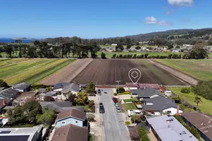 1017 Golden Gate Ave, Half Moon Bay, CA 94019 - Photo 38