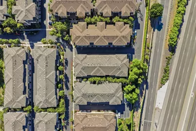 741 Modern Ice Dr, San Jose, CA 95112 - Photo 54