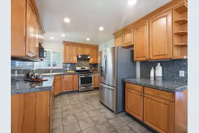 1253 Willo Mar Dr, San Jose, CA 95118 - Photo 8