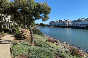 374 Meridian Dr, Redwood City, CA 94065 - Photo 2