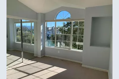 374 Meridian Dr, Redwood City, CA 94065 - Photo 8