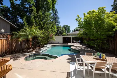 1023 Roosevelt Ave, Redwood City, CA 94061 - Photo 22