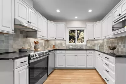 201 Soledad Pl, Monterey, CA 93940 - Photo 6