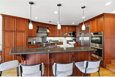 176 Exbourne Ave, San Carlos, CA 94070 - Photo 14