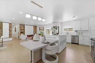 843 Hibiscus Ln, San Jose, CA 95117 - Photo 10