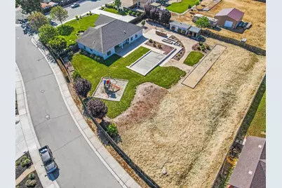 254 Rosebud Ave, Hollister, CA 95023 - Photo 44