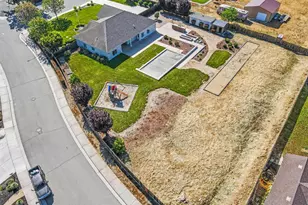 254 Rosebud Ave, Hollister, CA 95023 - Photo 44