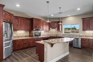 254 Rosebud Ave, Hollister, CA 95023 - Photo 4