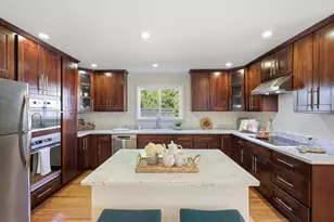 105 Louise Ln, San Mateo, CA 94403 - Photo 10
