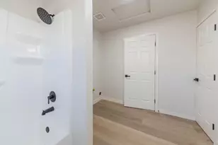 614 Maple St, King City, CA 93930 - Photo 14