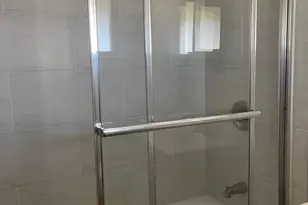 1081 Newhall St, San Jose, CA 95126 - Photo 14