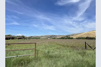 Pacheco Pass Hwy, Hollister, CA 95023 - Photo 18