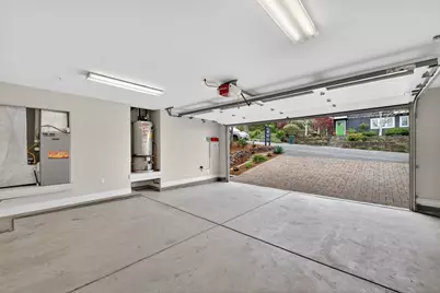 419 Almeria Ave, El Granada, CA 94018 - Photo 18