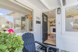 743 Bayview Ave, Pacific Grove, CA 93950 - Photo 6